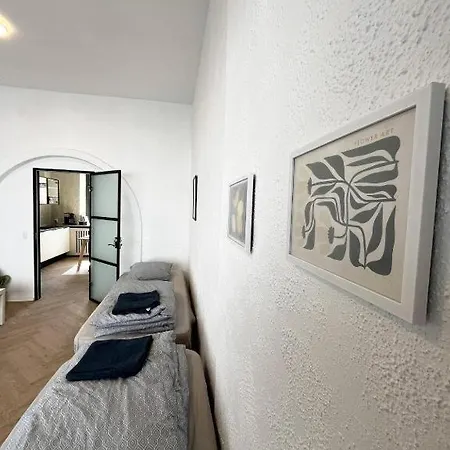 Stokbrogade 7 *