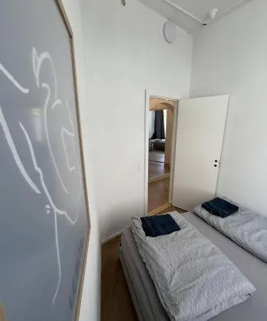 Stokbrogade 7 *